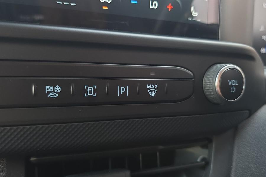 Ford TRANSIT CUSTOM Photo autoimg-32d77dd4db9af8a3c3f6e0acb1e87ccab7e9349c.jpg