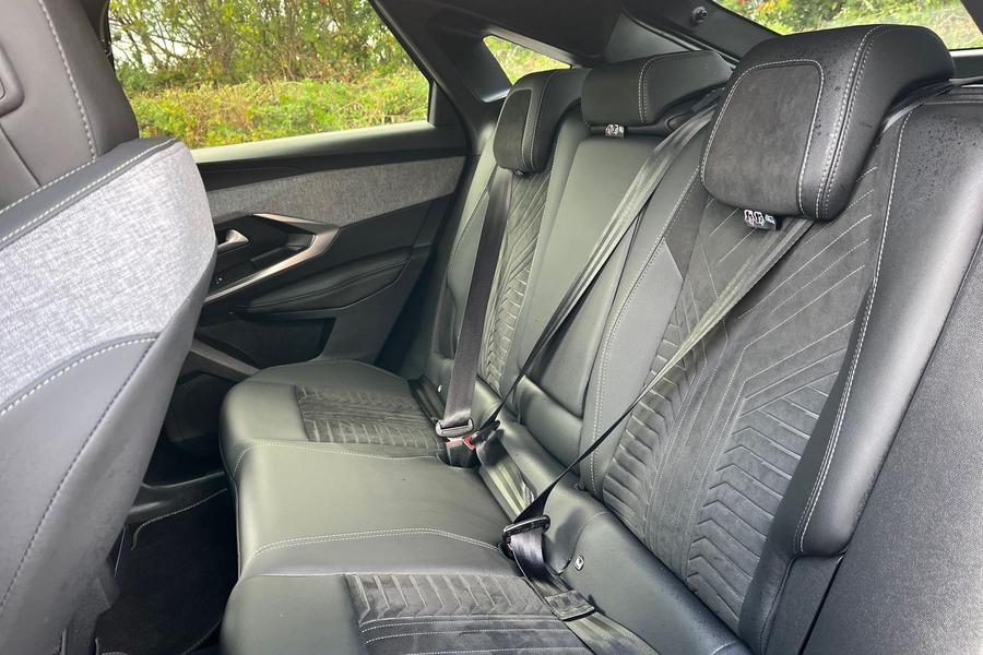 Peugeot 3008 Photo autoimg-32d7f3ada28231b0524ae16289f86ee929a21355.jpg