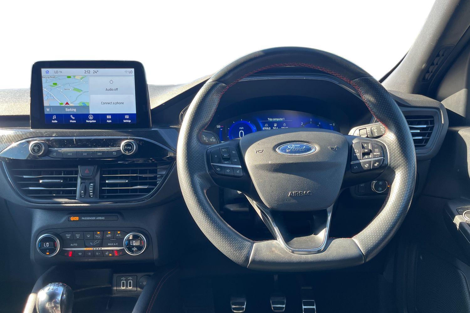 Ford KUGA Photo 10