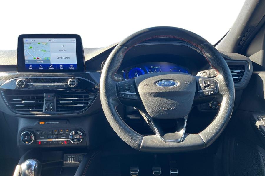 Ford KUGA Photo autoimg-32dadb6856b34674fba0e909ecd401d769779274.jpg