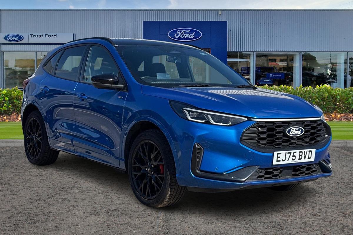 Ford Kuga listing photo