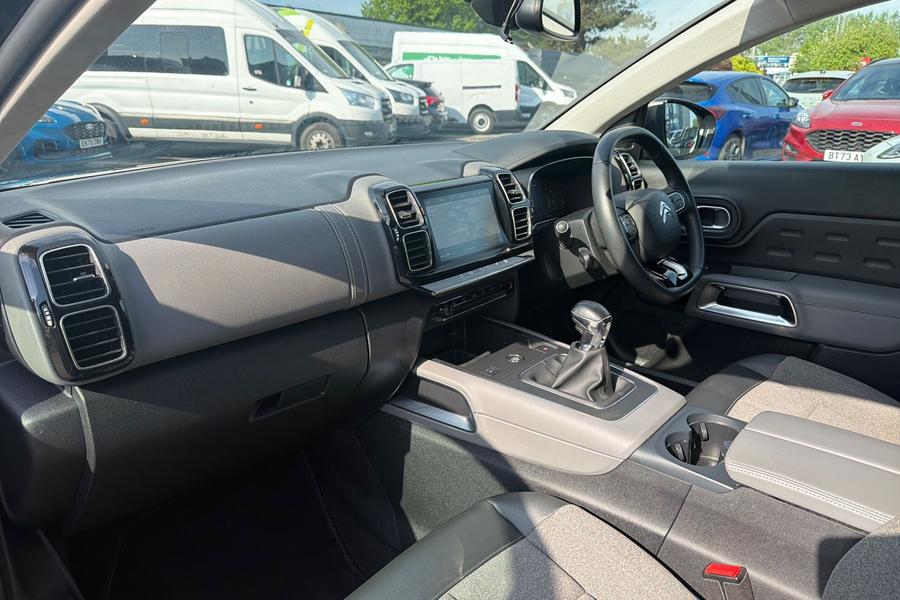 Citroen C5 AIRCROSS Photo autoimg-32e99d7f4c1550e17bb2317d8ea5577325dd1fc7.jpg