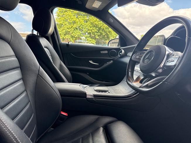 MERCEDES-BENZ GLC Photo 44