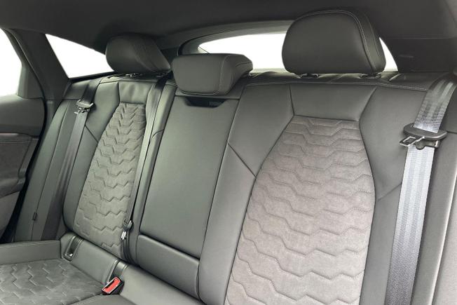 AUDI A6 E-Tron Sportback Photo 9