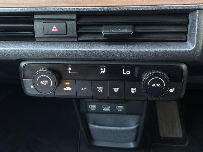 HONDA Honda E Photo 46