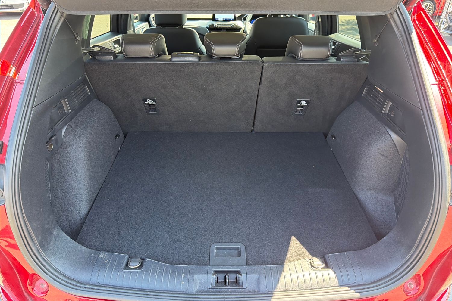 Ford KUGA Photo 20