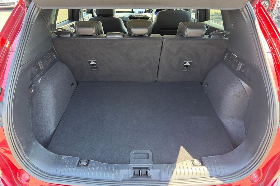 Ford KUGA Photo autoimg-32ee5dd3c48e9d76c663c526a56c50c63367a6ac.jpg
