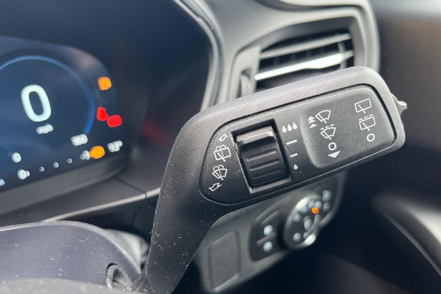 Ford FOCUS Photo autoimg-32f07ac367c35cdac6ed09b8d0bfbb5eb5df8452.jpg