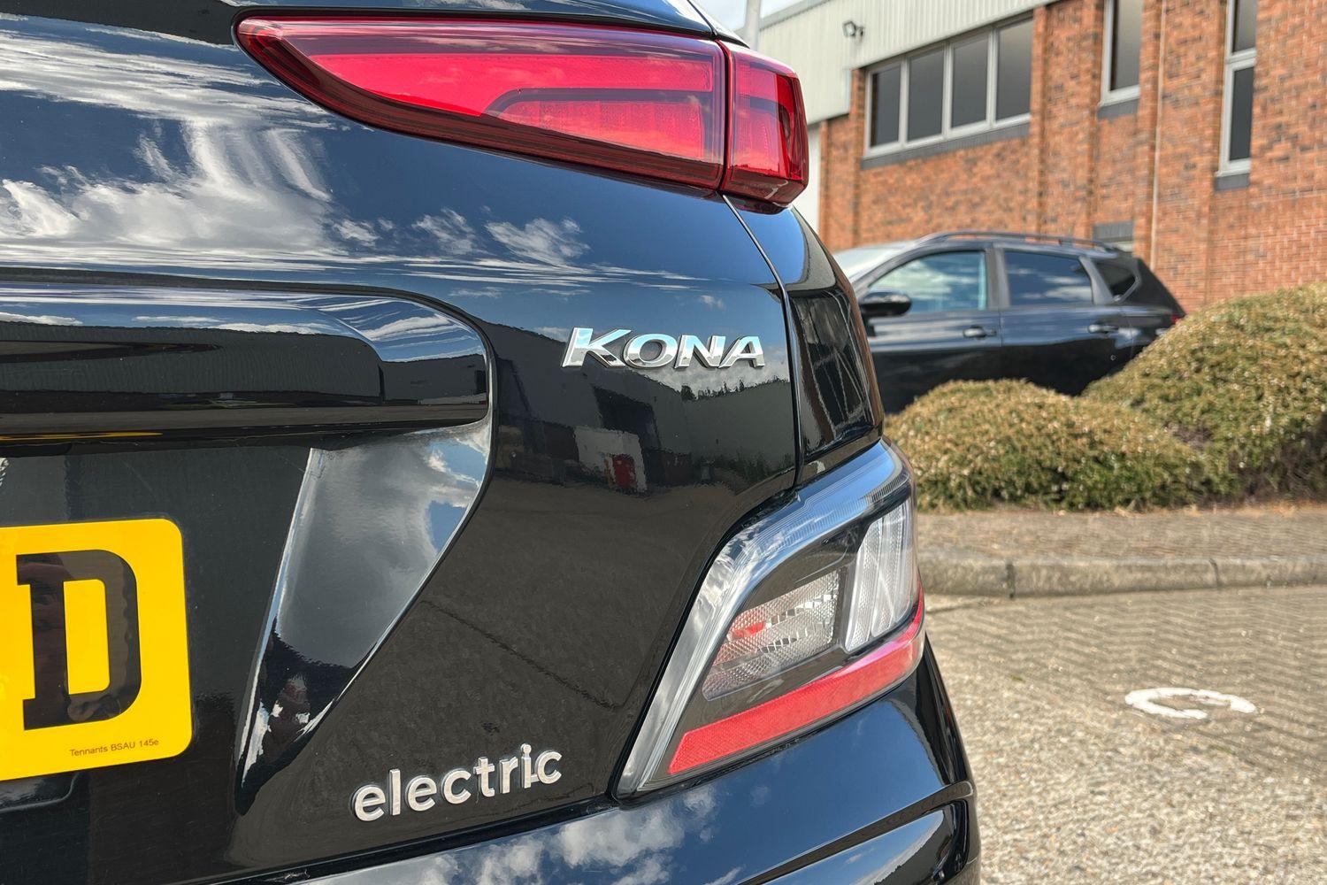 Hyundai KONA Photo 37