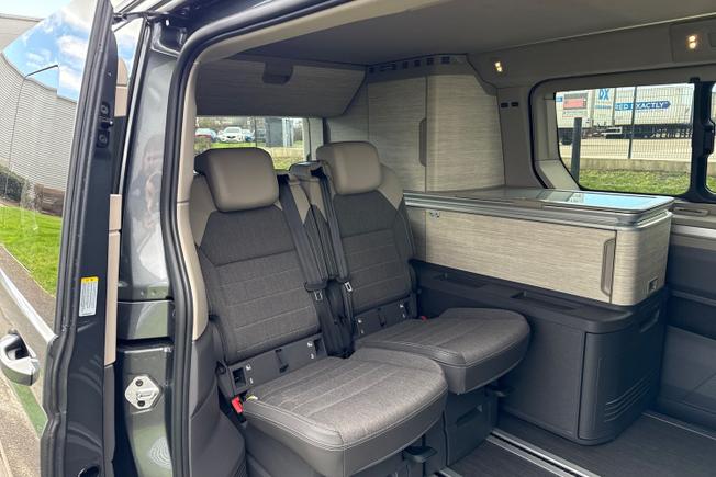 VOLKSWAGEN California Photo 30