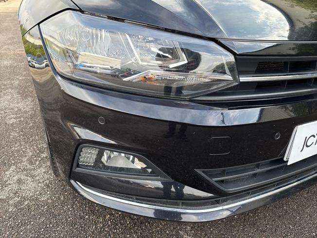 VOLKSWAGEN Polo Photo 19