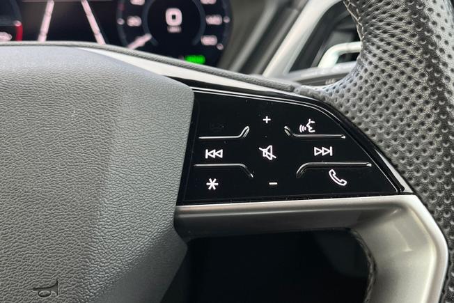 Audi Q4 E-Tron Photo 17