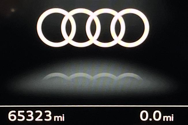 AUDI Q7 Photo 15