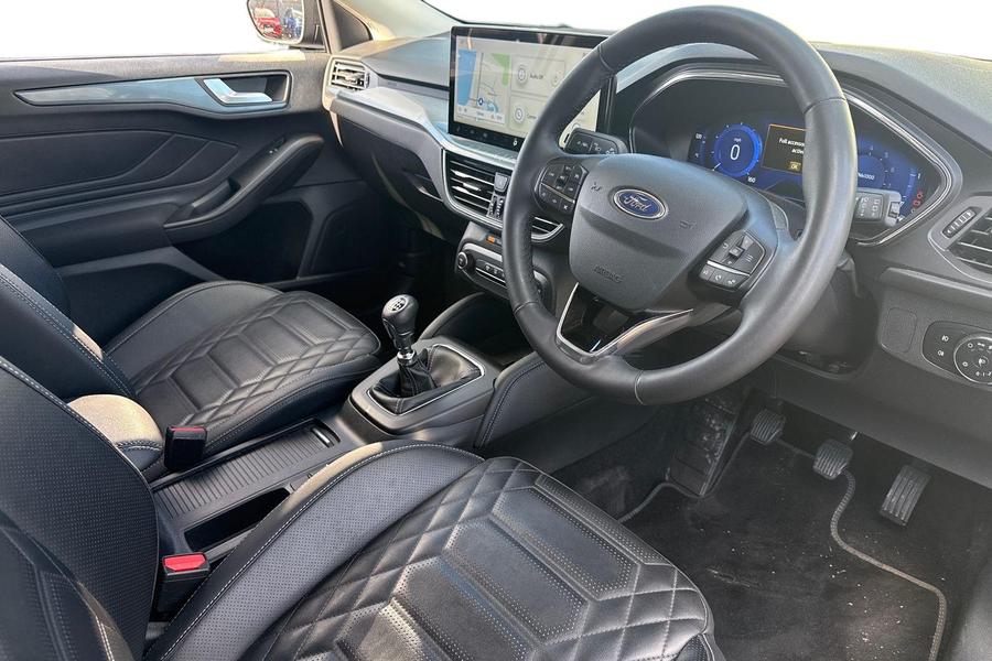 Ford Focus Photo autoimg-32feb93e37c6ab5a3559fe5c11c5f061f5debe3f.jpg