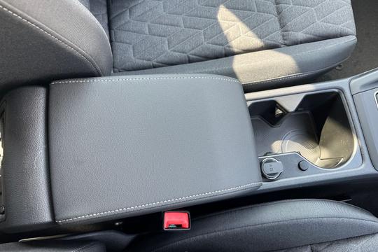 Volkswagen Golf Photo autoimg-3306d48aa7185058acdee5510f1f70a685a2b3f1.jpg