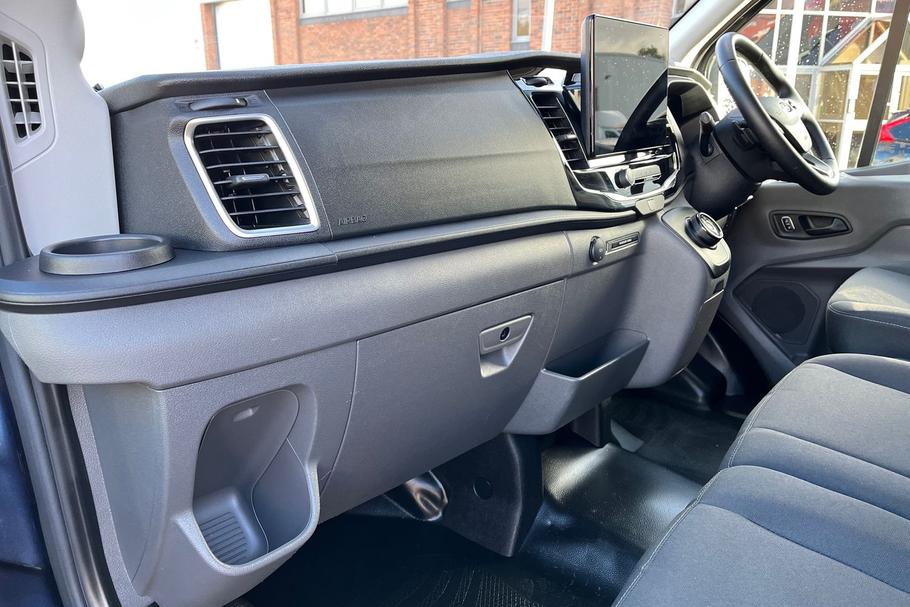 Used Ford TRANSIT WO25UNN 24