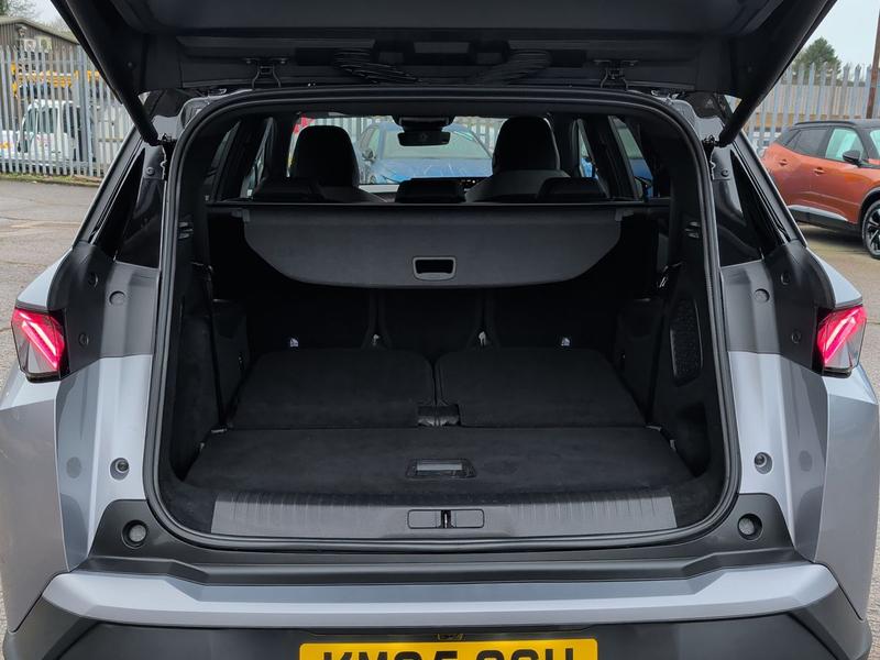 Used Peugeot 5008 KM25OGU 18