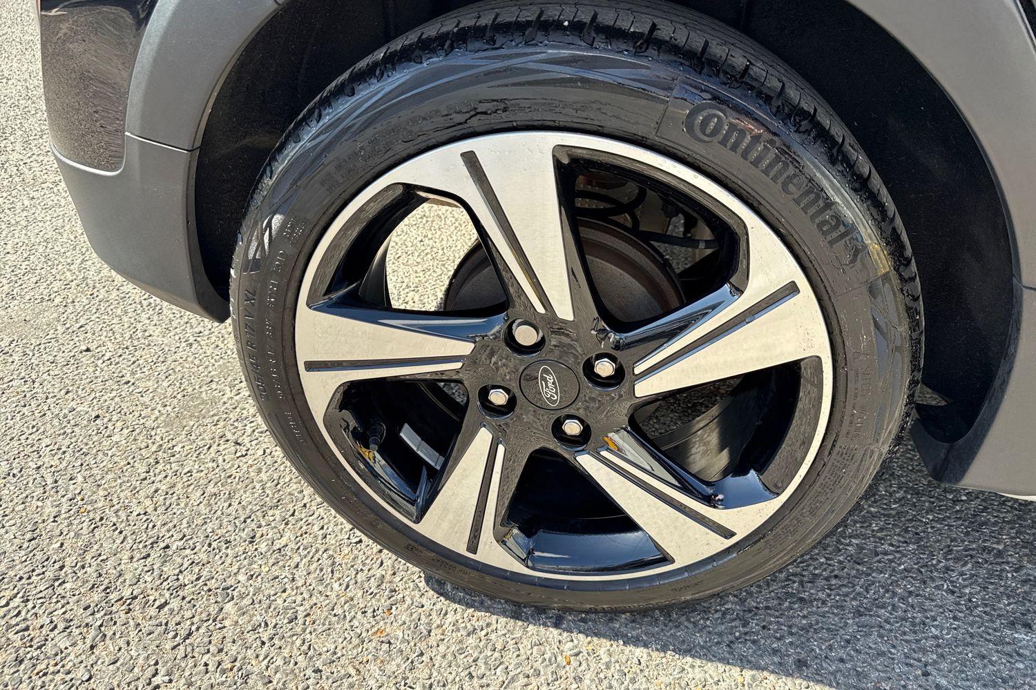 Ford Fiesta Photo 37