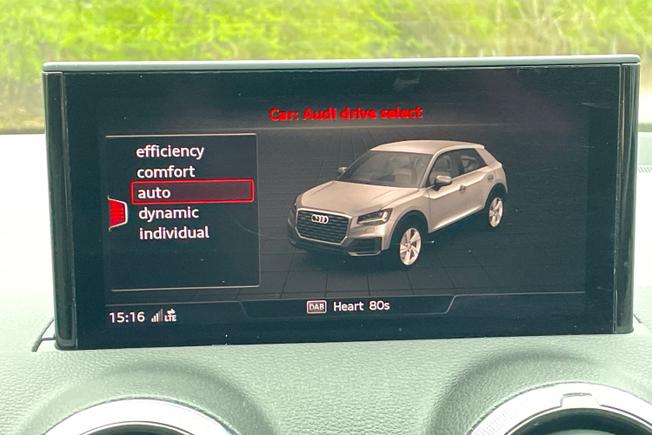 AUDI Q2 Photo 33