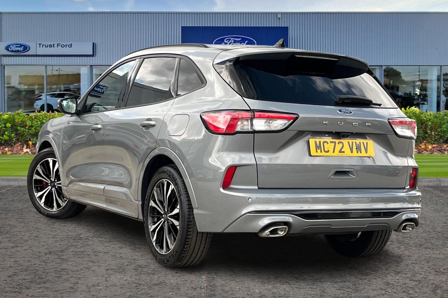 Ford Kuga Photo 1