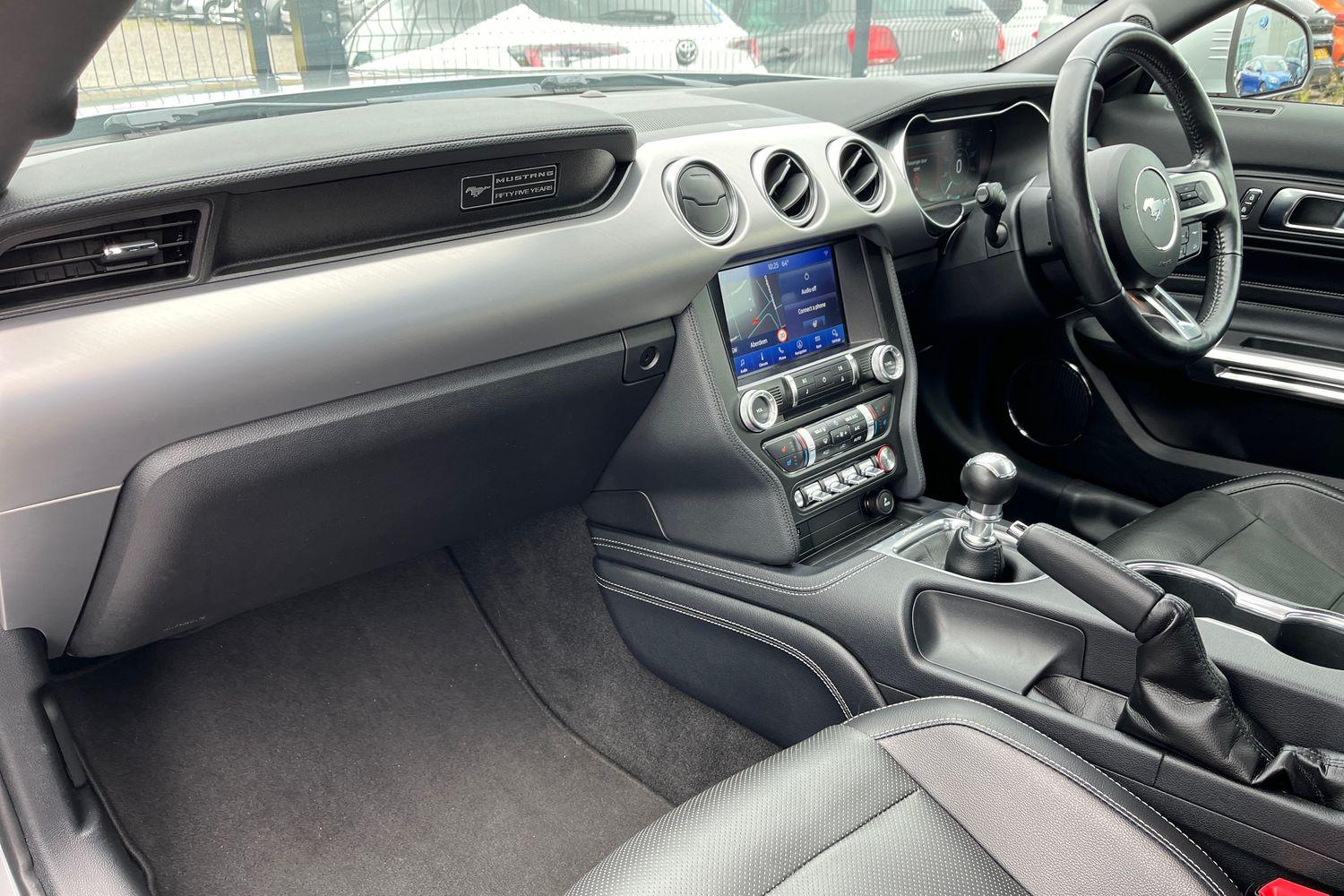 Ford Mustang Photo 17