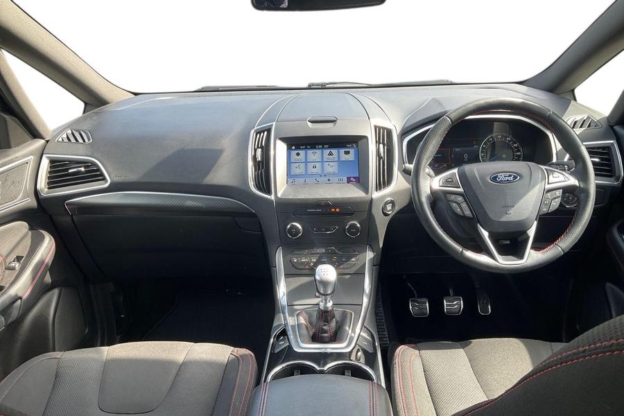 Ford S-MAX Photo autoimg-331c9a4854e0b1c70570b828b63768651022133e.jpg