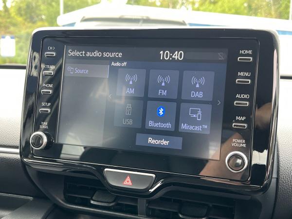 Mazda Mazda2 HYBRID Photo autoimg-331ecbff28fbf51ee7feda0b05bf5c4aabd98219.jpg