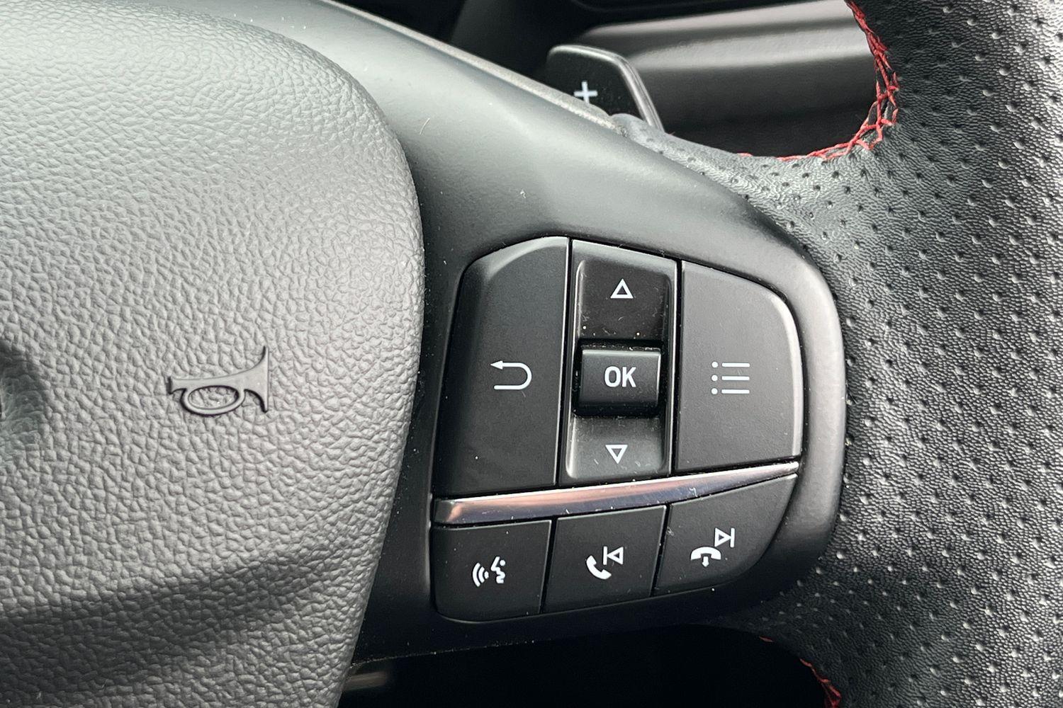 Ford FOCUS Photo 38