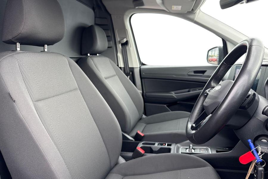 Ford TRANSIT CONNECT Photo autoimg-33200fb6cbcfd5364e4dce018455e11dafddcc44.jpg