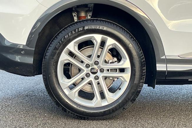 AUDI Q5 Photo 5