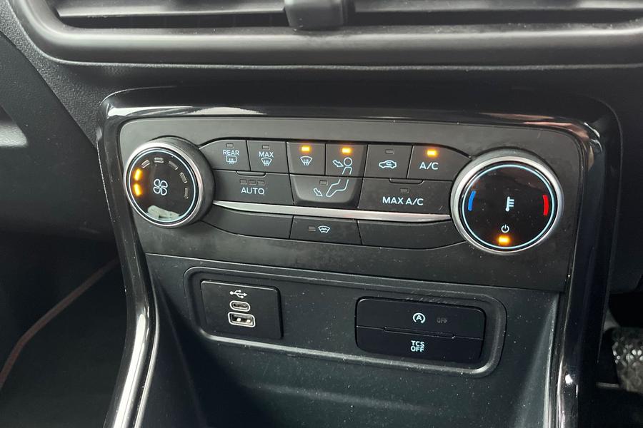 Ford ECOSPORT Photo autoimg-33231f4c7fc3acf7f39f7d3ef067abcb71223783.jpg
