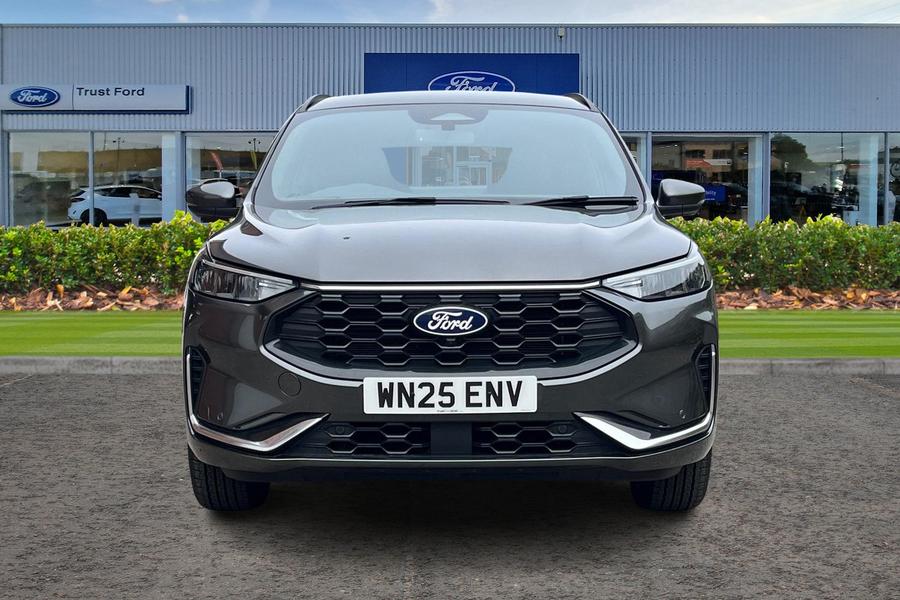 Ford KUGA Photo autoimg-33268a8c3dcbdf40226215aa1f009f15ce5d02d8.jpg