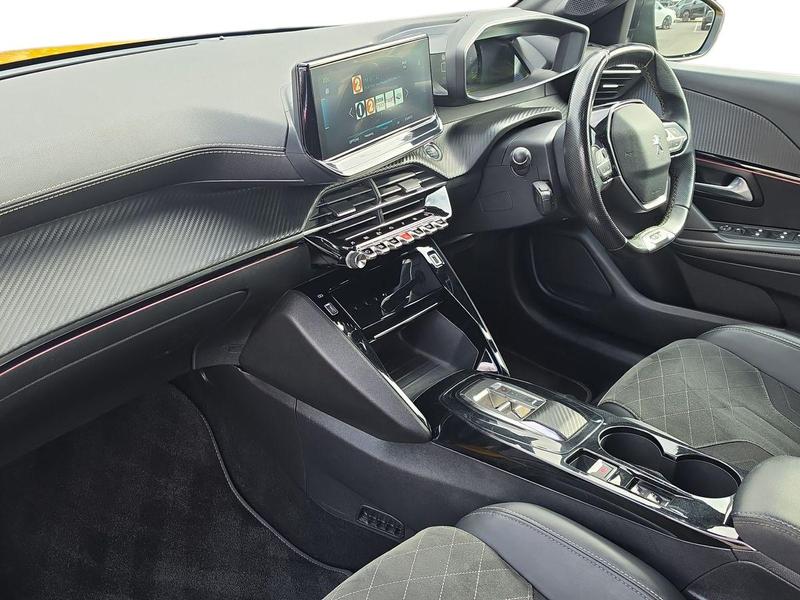 Used Peugeot E-208 YT22MXM 15