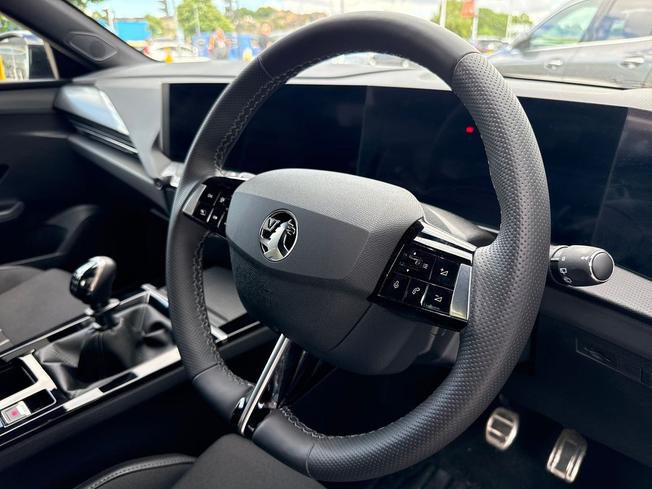 VAUXHALL Astra Photo 45