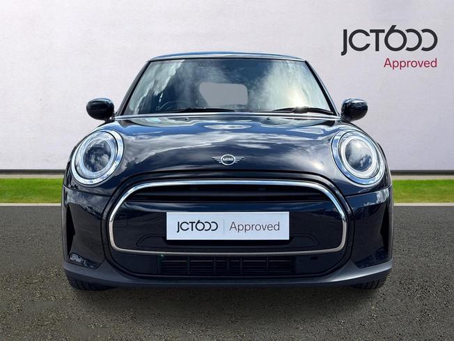 MINI Hatch Photo 8