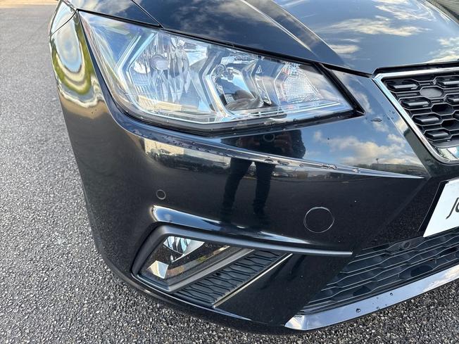 SEAT Ibiza Photo 19