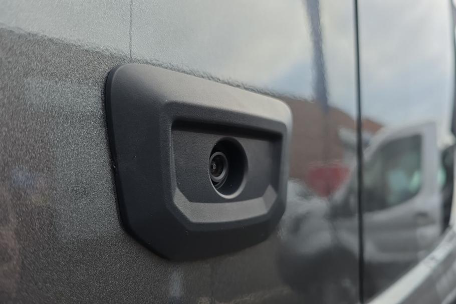 Used Ford E-TRANSIT 26