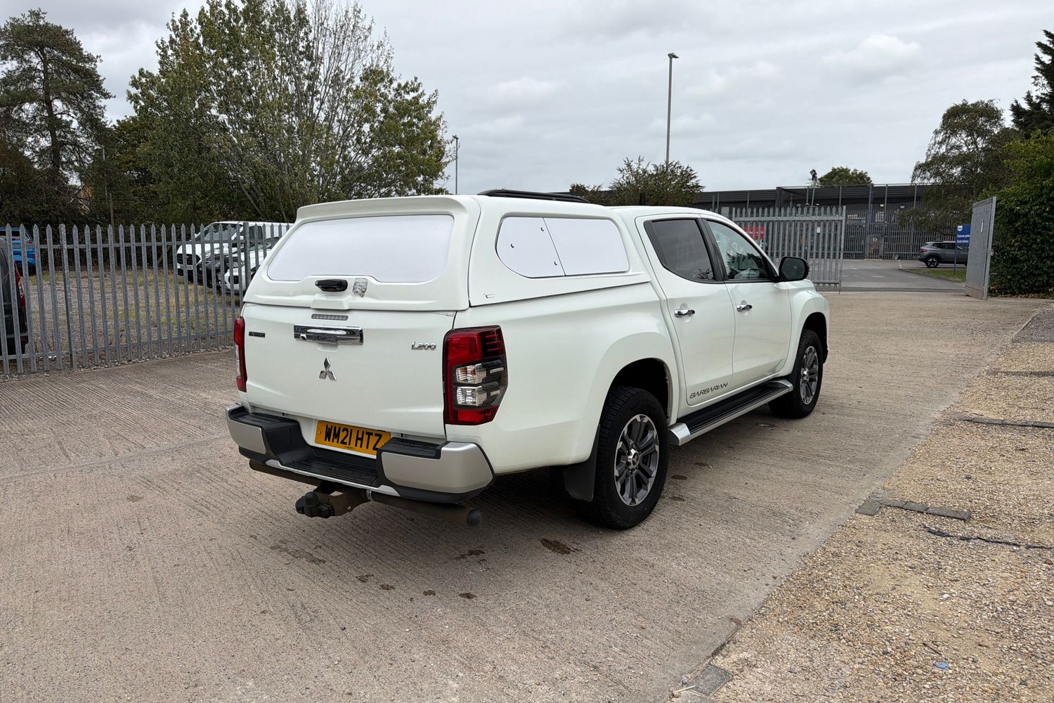 Mitsubishi L200 Photo 27
