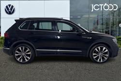 VOLKSWAGEN Tiguan Photo 4