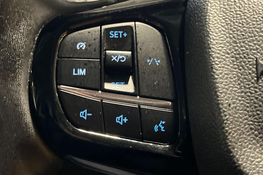 Ford Transit Custom Photo autoimg-33344a05ad0230f3db4bb57c474b51d8346ac124.jpg