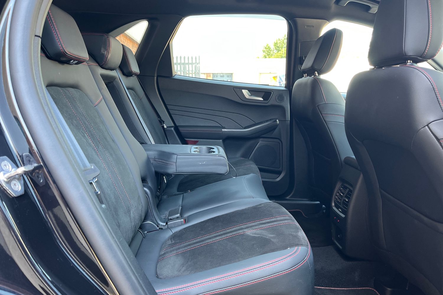 Ford Kuga Photo 26