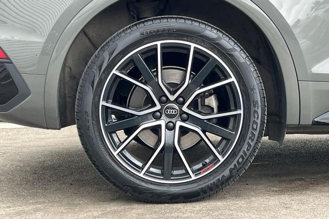 Audi Q5 Photo 5