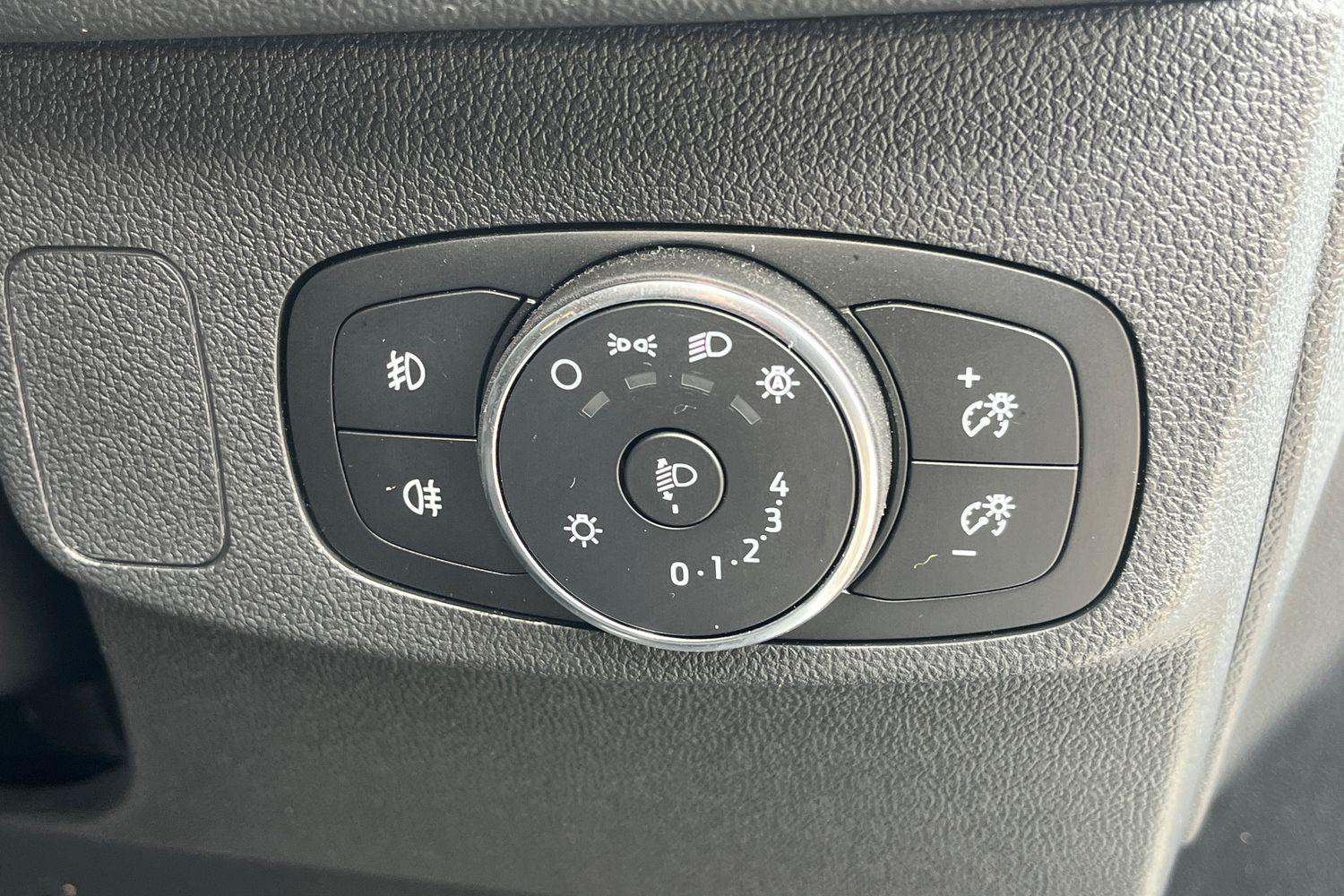 Ford Focus Photo 23