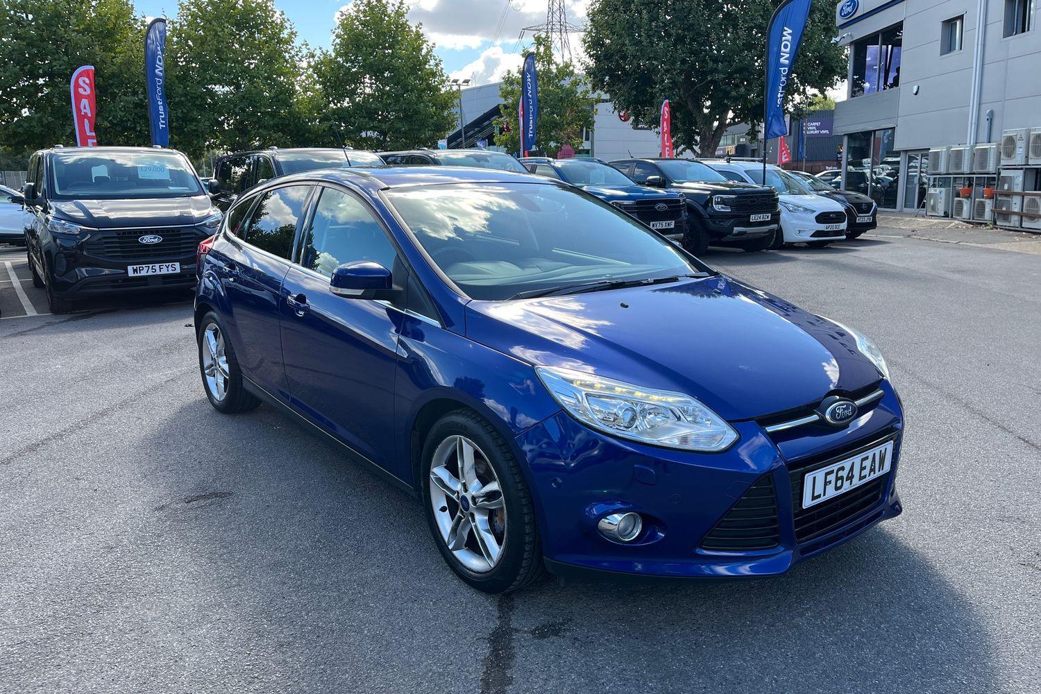 Ford FOCUS Photo 36