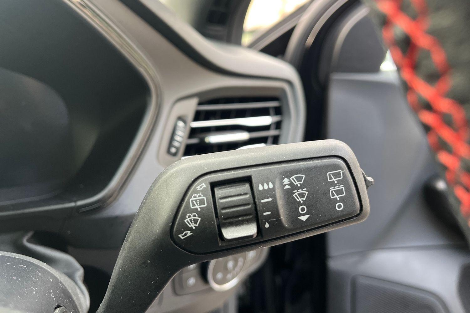 Ford FOCUS Photo 14