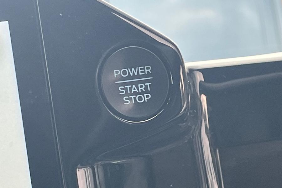 Ford TRANSIT CUSTOM Photo autoimg-334192dc0737f424f4059272f11d9f10d841e378.jpg