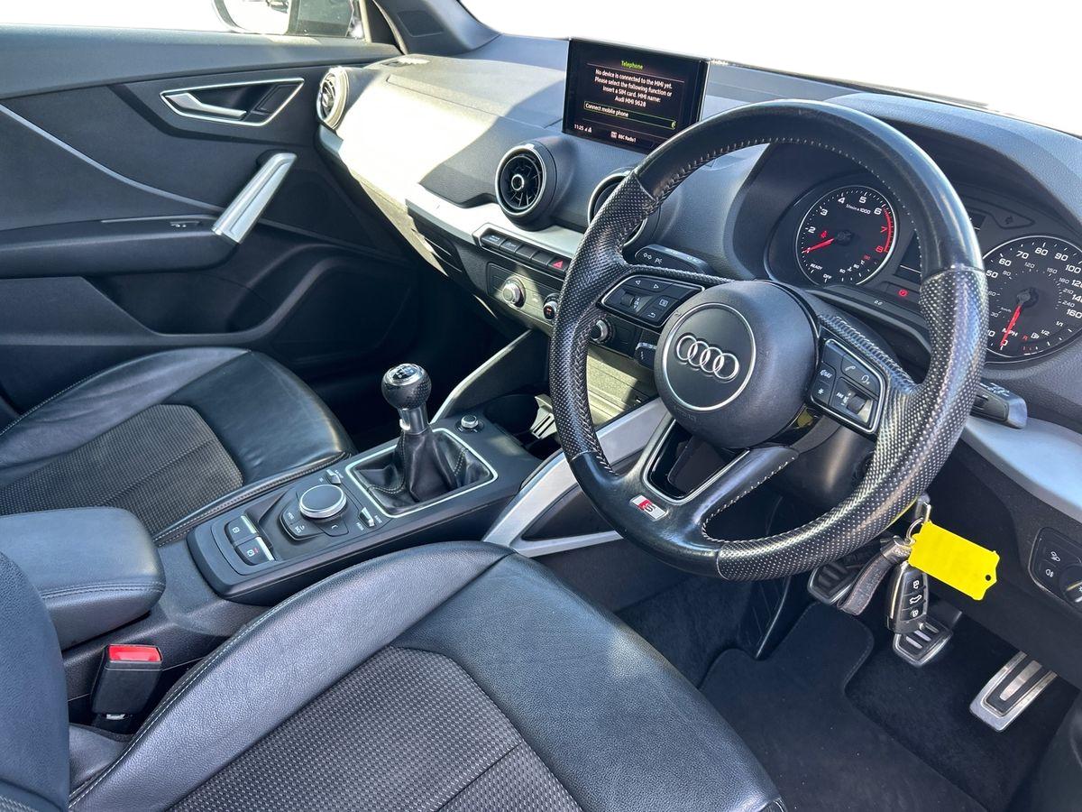 Audi Q2 Photo 18