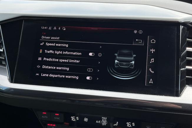 AUDI Q4 E-Tron Photo 33