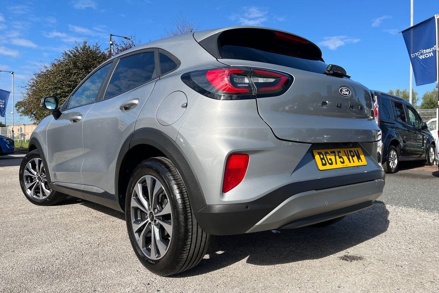 Ford PUMA Photo 37