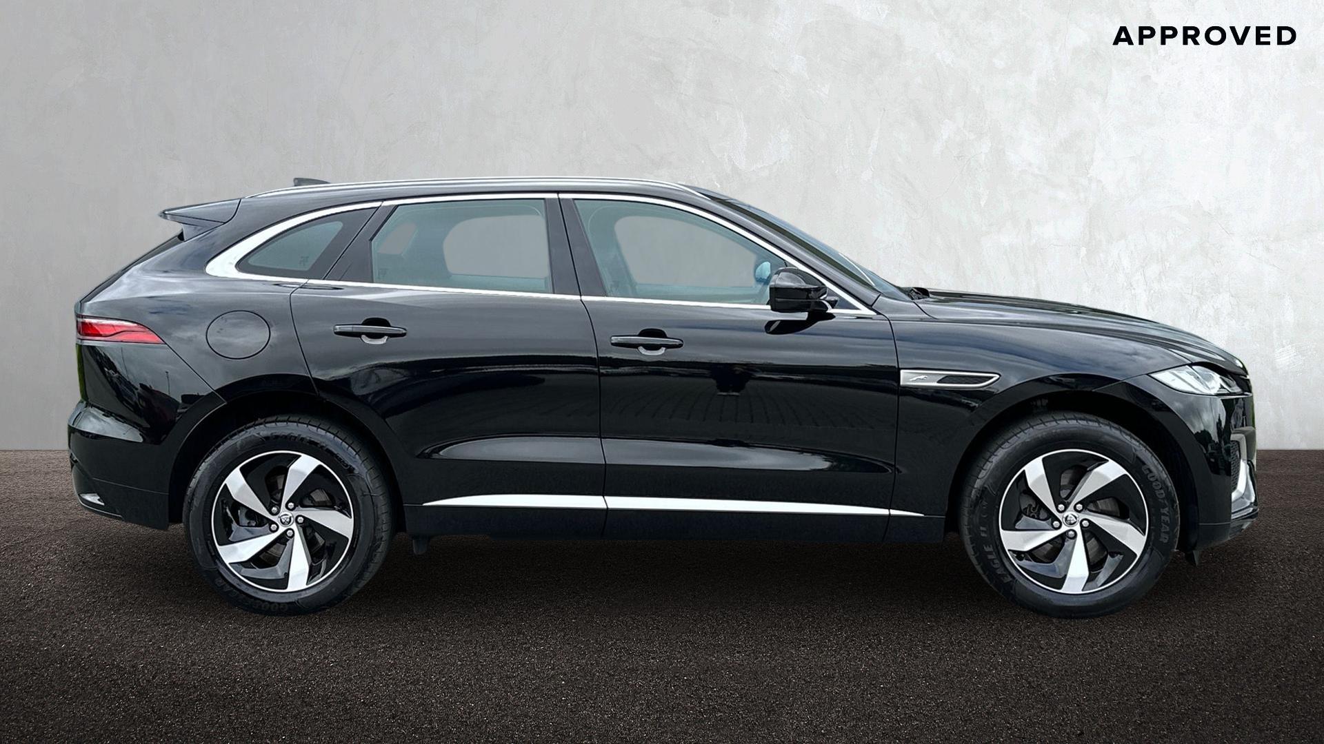 2024 Jaguar F-Pace thumbnail 5